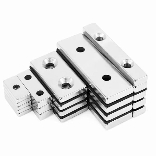Neodymium magnet block with countersunk