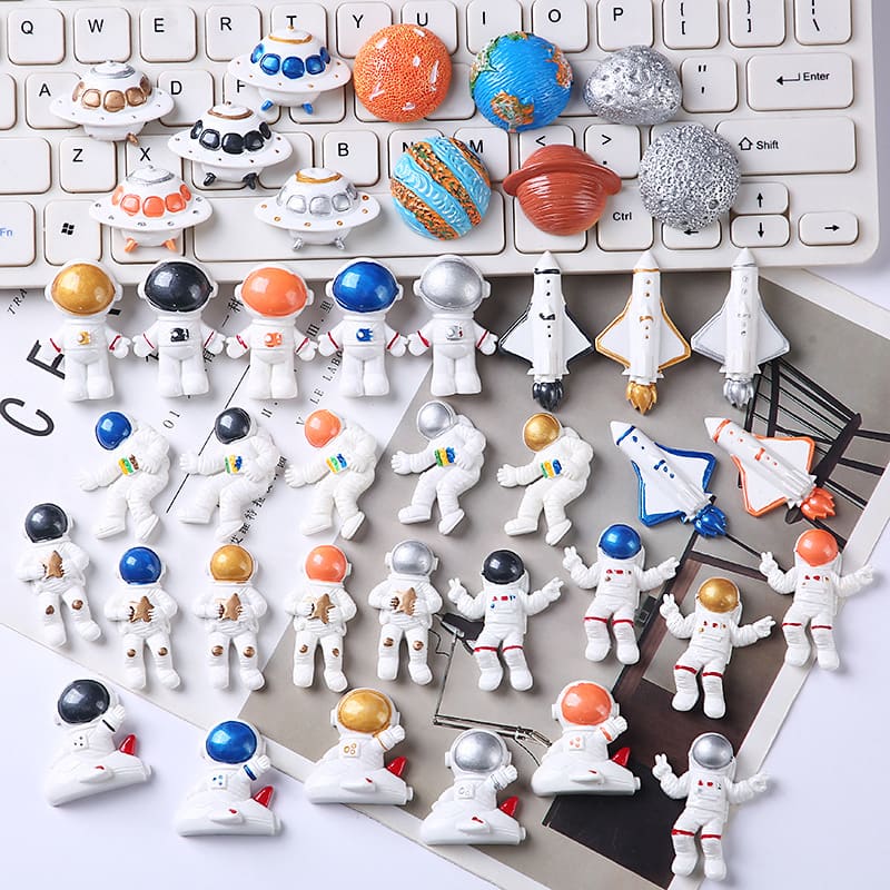 Planet fridge magnets